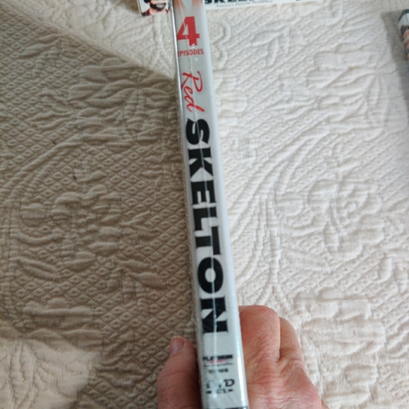 TV Classics Red Skeleton America's Favorite Funny Man Two VHS Set, New Sealed - Picture 6 of 11